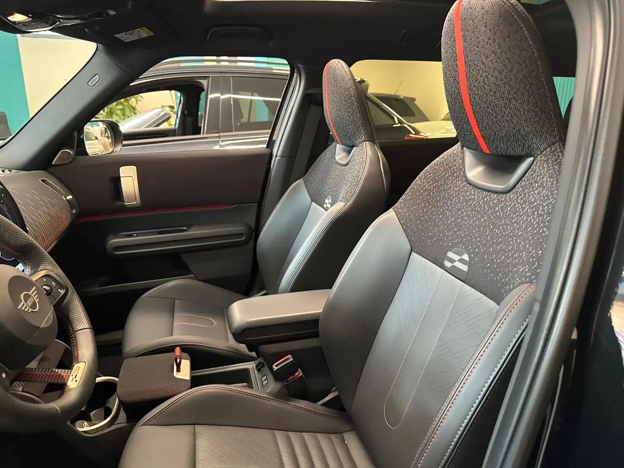 Mini Countryman John Cooper Works ALL4 JCW