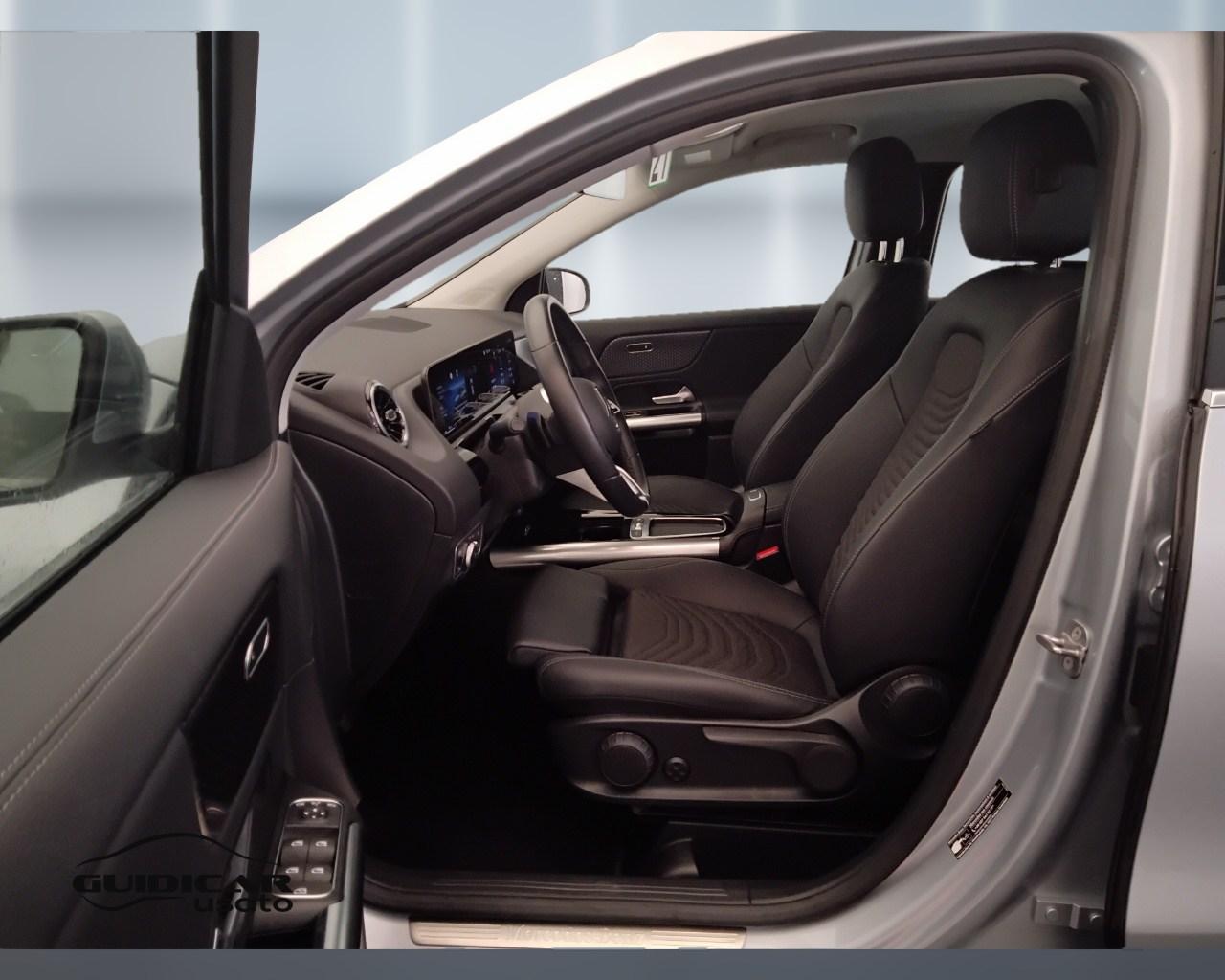 Mercedes-Benz GLA-H247 2023 - GLA 180 d Progressive Advanced auto