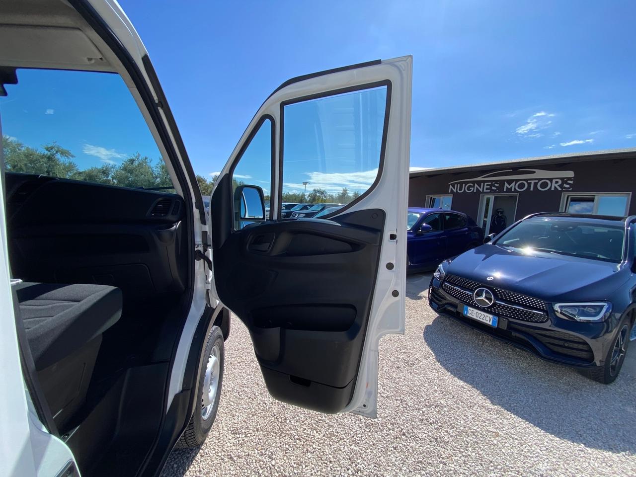 Iveco Daily 35S15 2.3 MTJ ALLESTIMENTO BOX UNICO PROPIETARIO 145CV