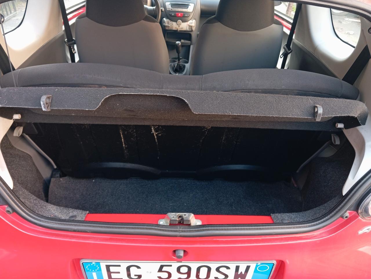 Toyota Aygo 1.0 Now Connect E5 offerta del mese