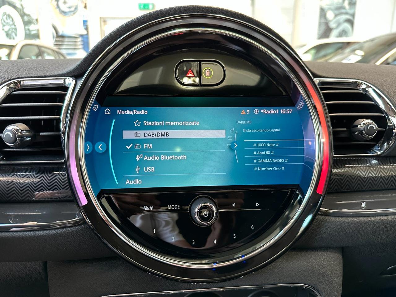 Mini Clubman Cooper Classic 1.5 Auto-LED-17"-Tetto-Telecamera-Carplay-keyless