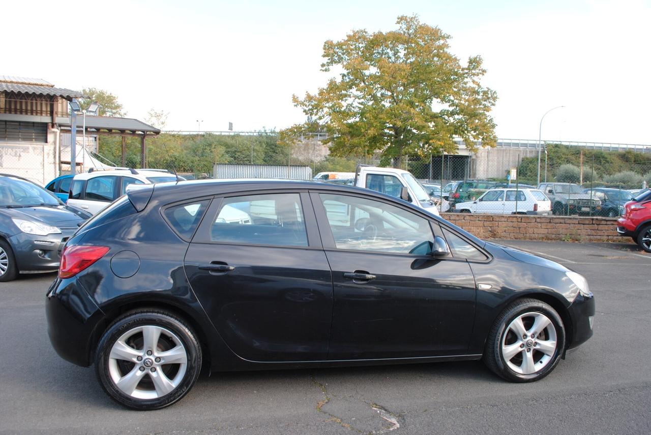 OPEL ASTRA 1.7 CDTI 110 CV