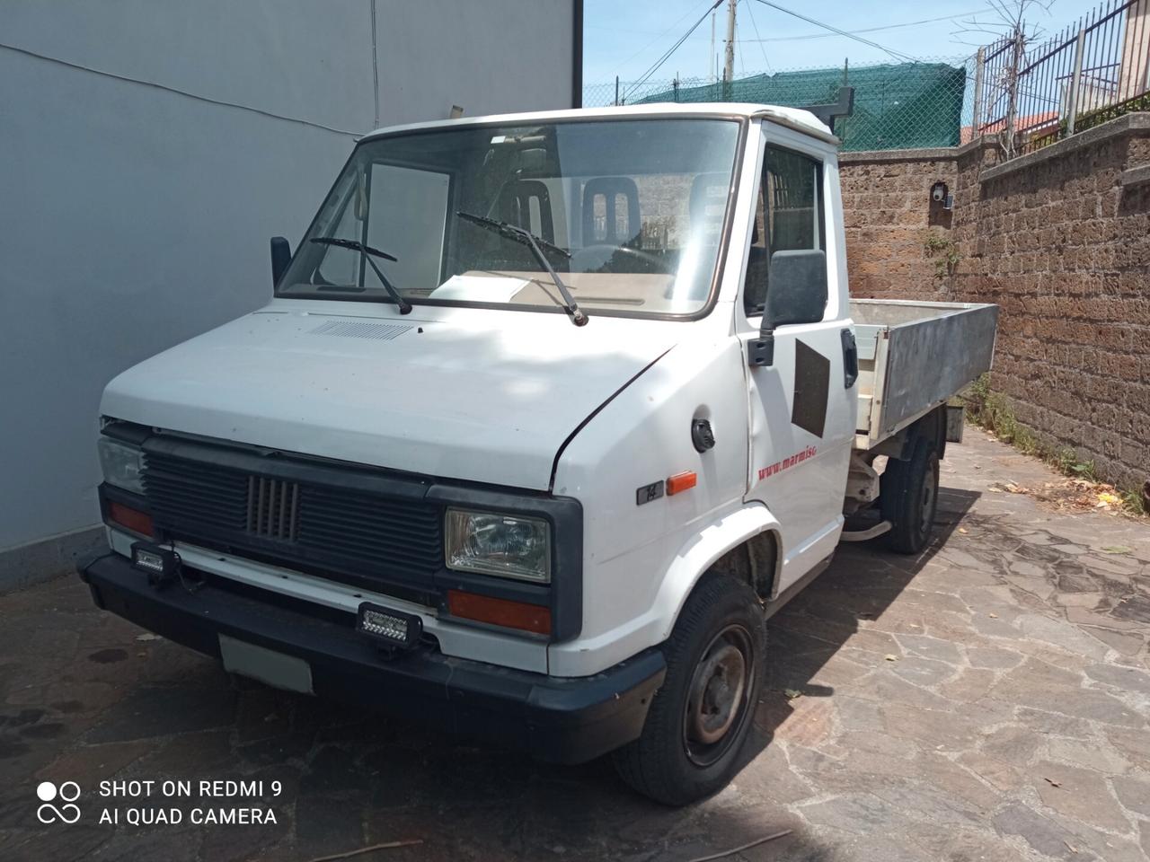 AUTOCARRO CASSONATO