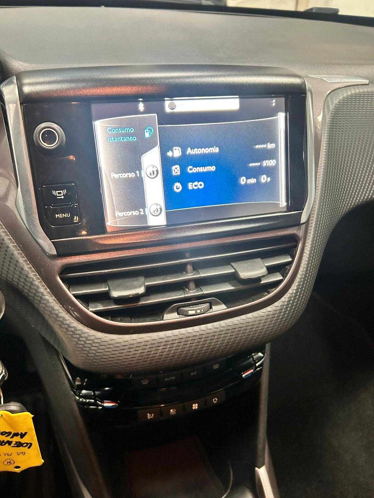 Peugeot 2008 1.6 e-HDi X NEOPATENTATI 2014