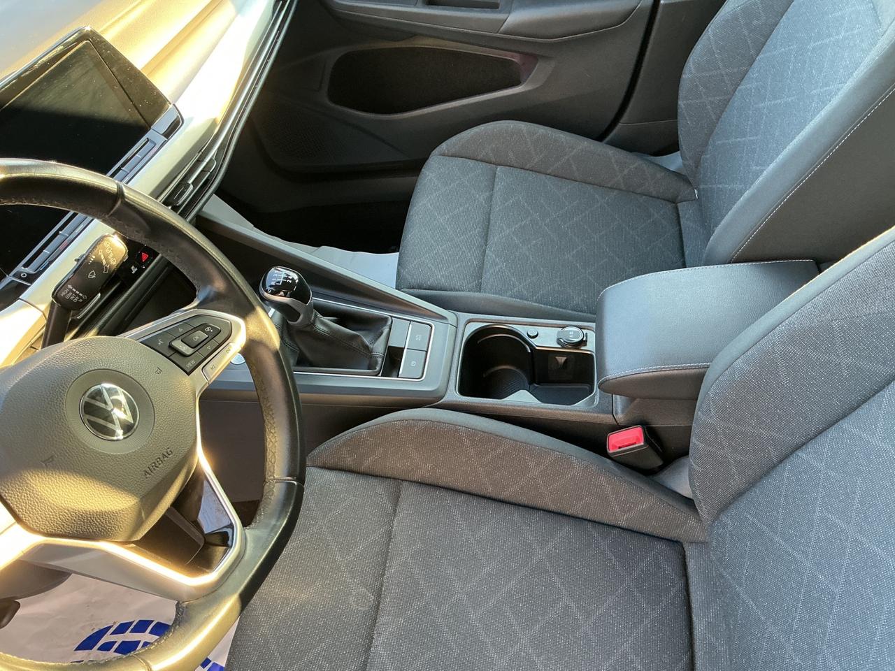 Volkswagen Golf 1.0 TSI EVO Life - KM 46.000