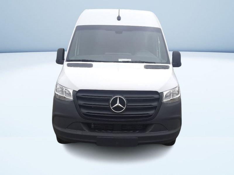 Mercedes-Benz Sprinter 311 CDI F 37/35