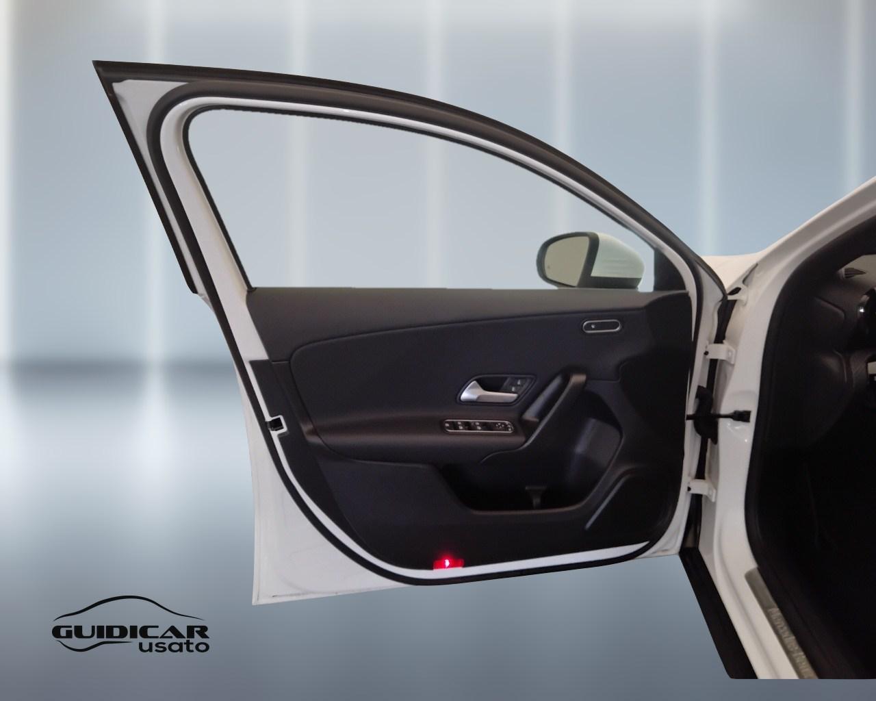 Mercedes-Benz Classe A - W177 2023 - A 180 d Advanced auto