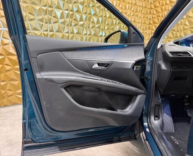 Peugeot 5008 BlueHDi 130 S&S EAT8 Allure