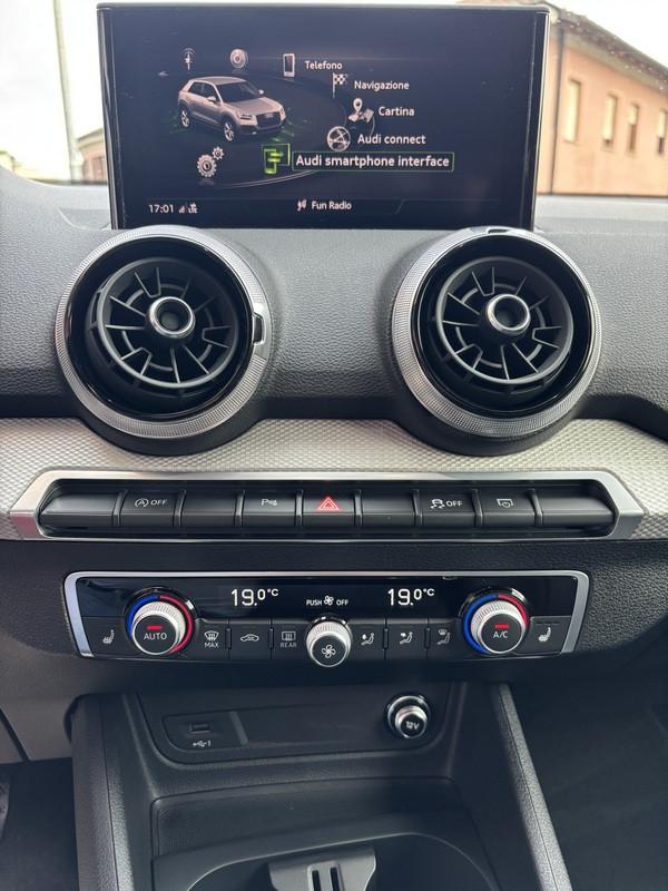 Audi Q2 35 1.5 tfsi S line edition s-tronic NAVI-LED-CAM-18"