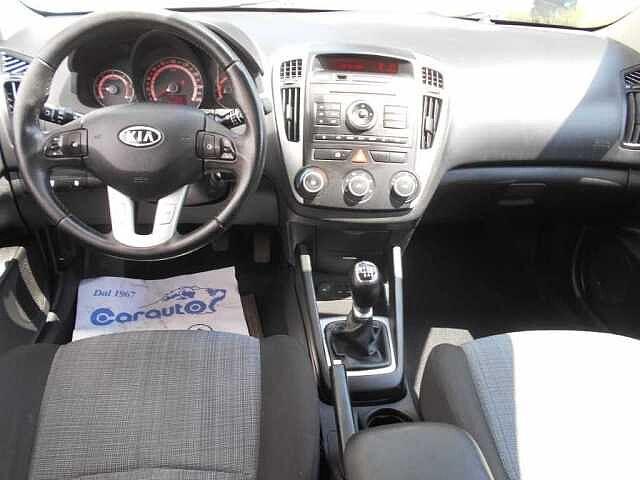 Kia Ceed 1.6 CRDi VGT 90CV 5p. Platinum