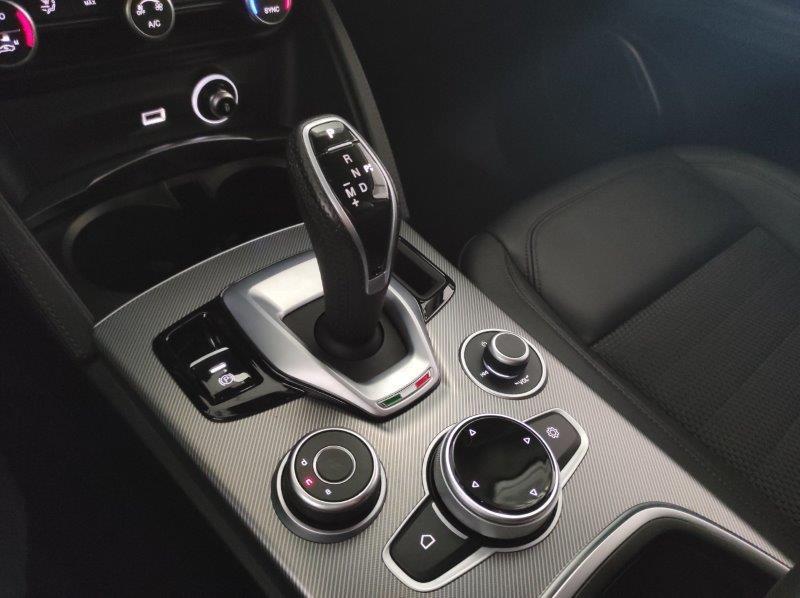 ALFA ROMEO Stelvio - Stelvio 2.2 Turbodiesel 190 CV AT8 Q4 Sprint