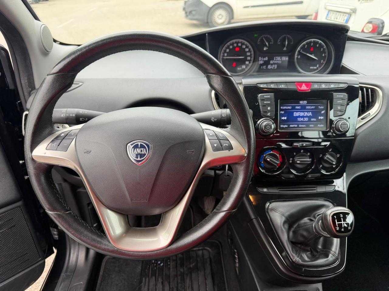 Lancia Ypsilon 1.2 GPL Ecochic Gold