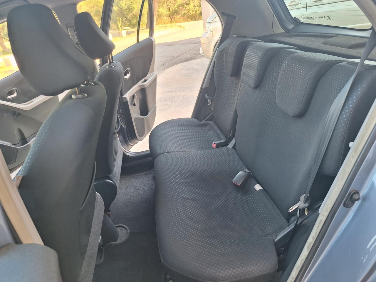 Toyota Yaris 1.0 BENZINA 5 PORTE 2010