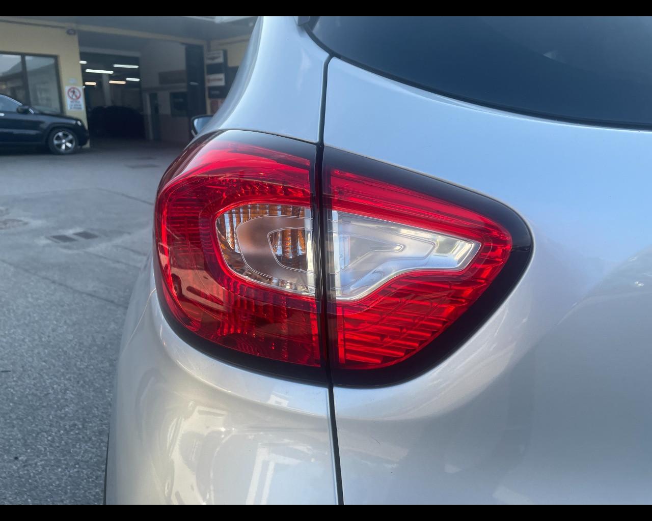 RENAULT Captur I 2013 - Captur 0.9 tce energy R-Link s&s 90cv