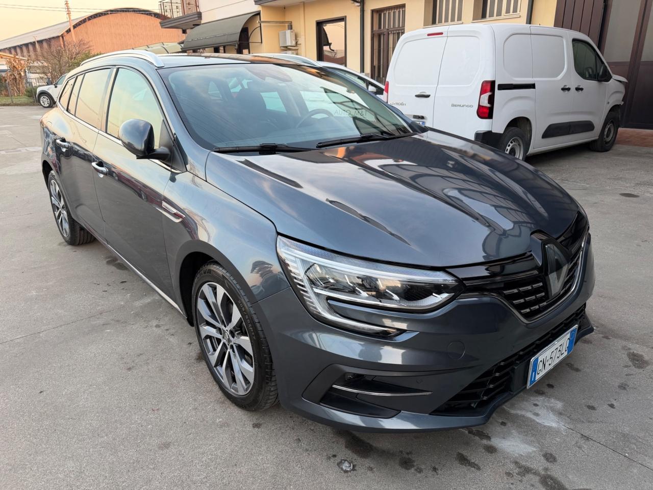 Renault Megane Mégane Sporter Blue dCi 115 CV EDC Techno