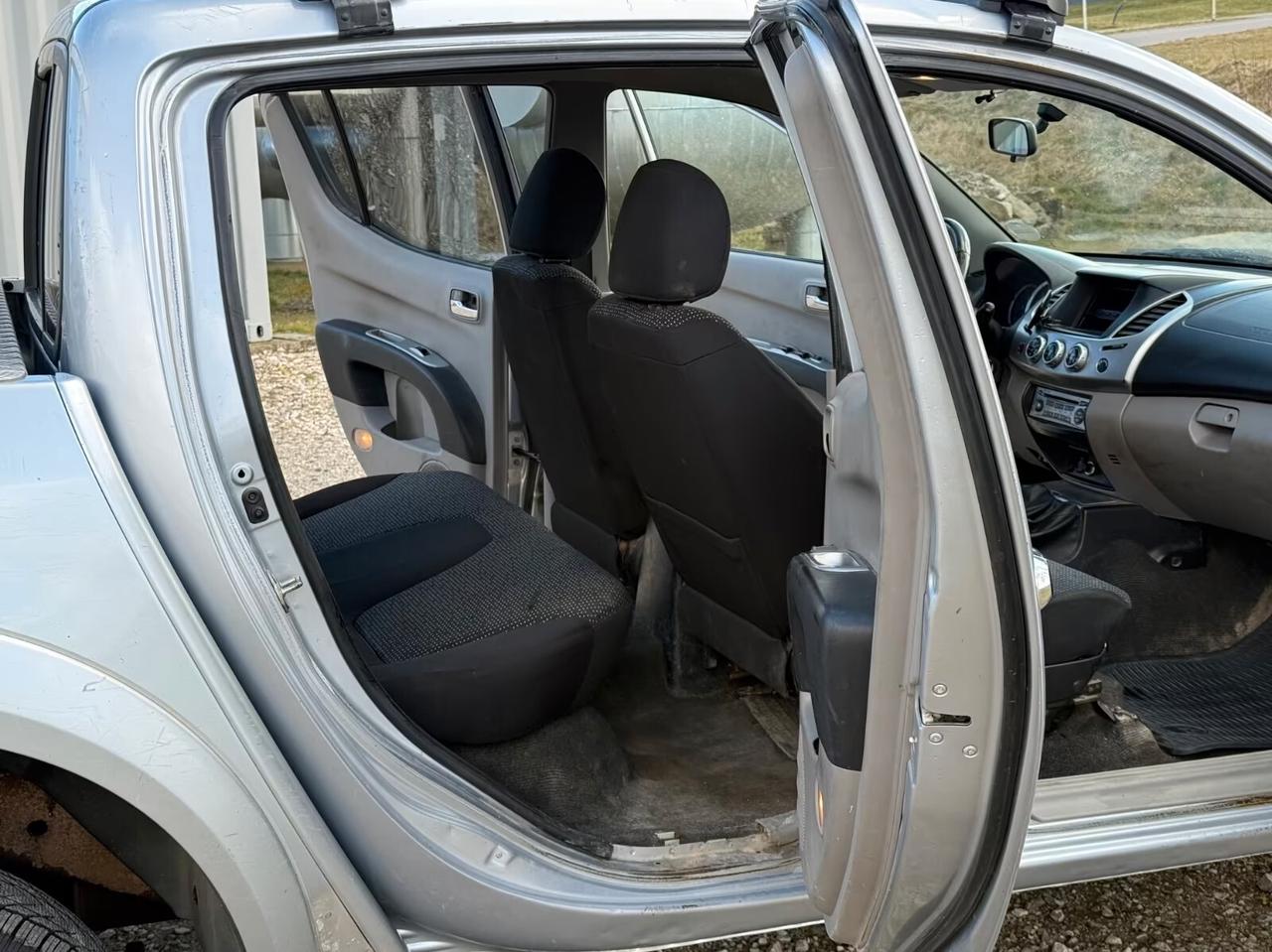 Mitsubishi L200 Pick-Up Double Cab 2.5 D-ID 4WD