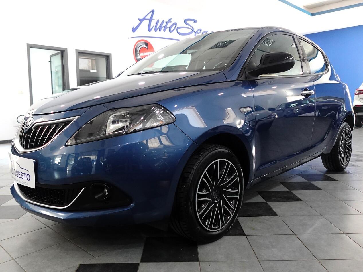 Lancia Ypsilon III 1.0 FIREFLY HYBRID 70 CV GOLD