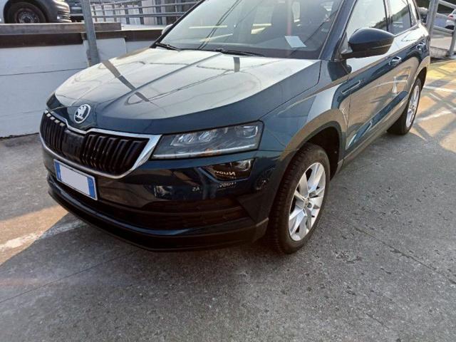 SKODA Karoq 1.0 TSI 110 CV Executive NEOPATENTATI