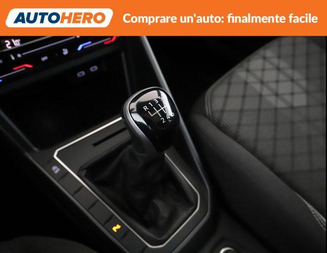 VOLKSWAGEN Taigo 1.0 TSI 110 CV R-Line