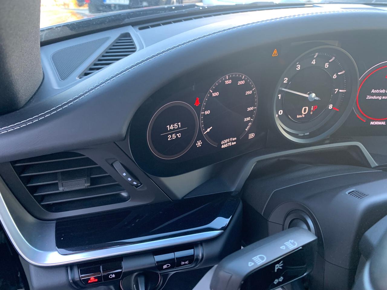 Porsche 911 992 CARRERA 2