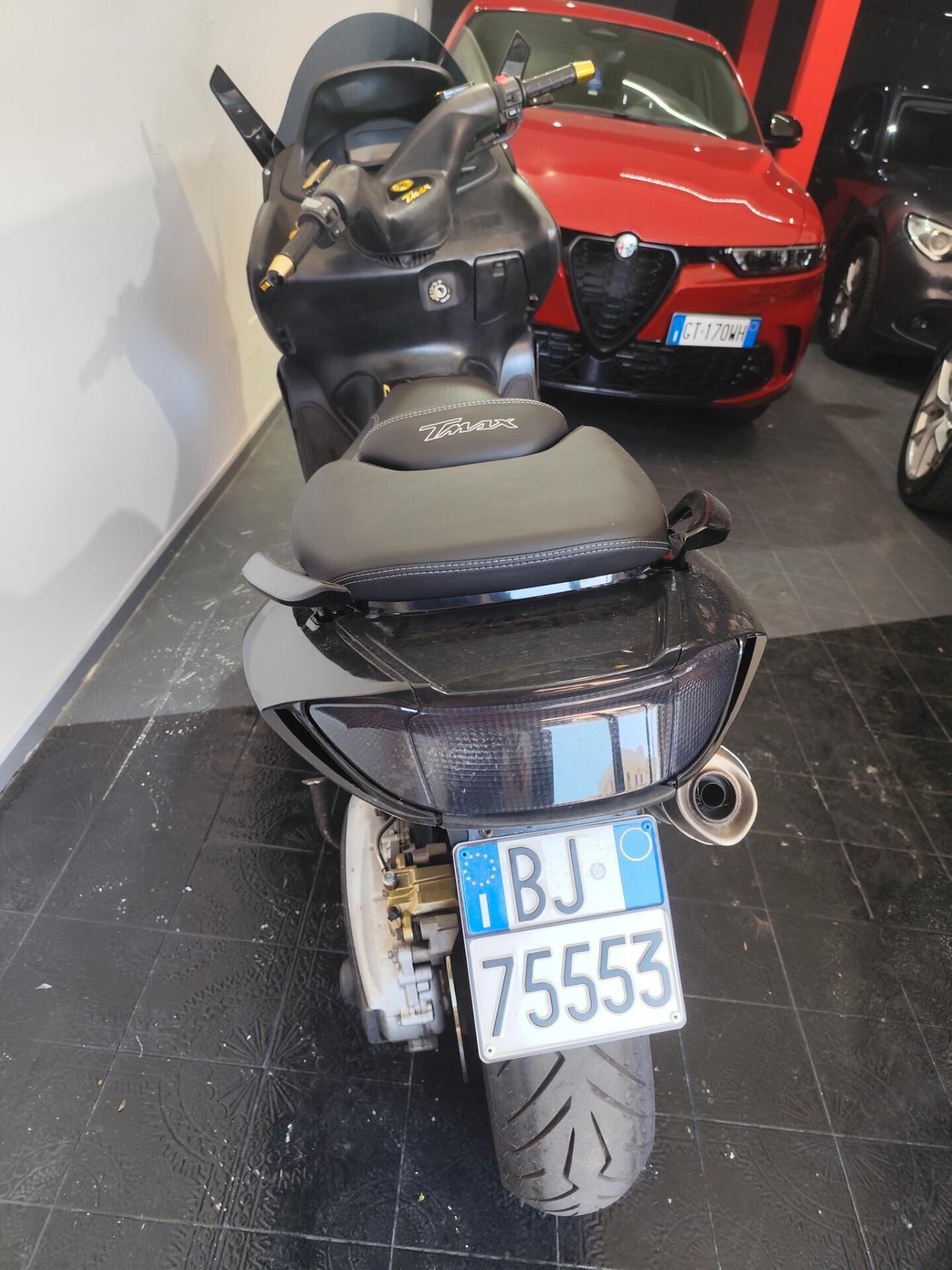 Yamaha T Max 530