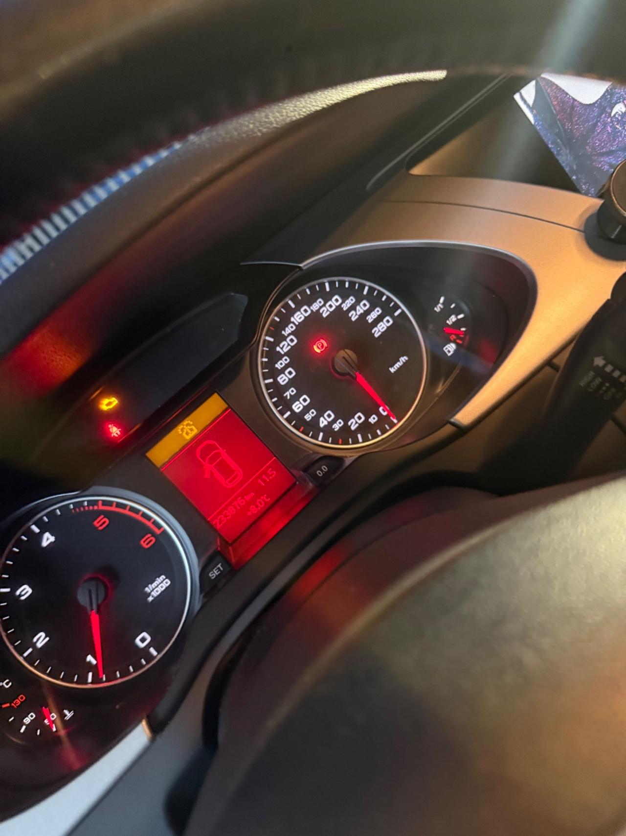 Audi A4 2.0 143 CV FAP ADVANCED