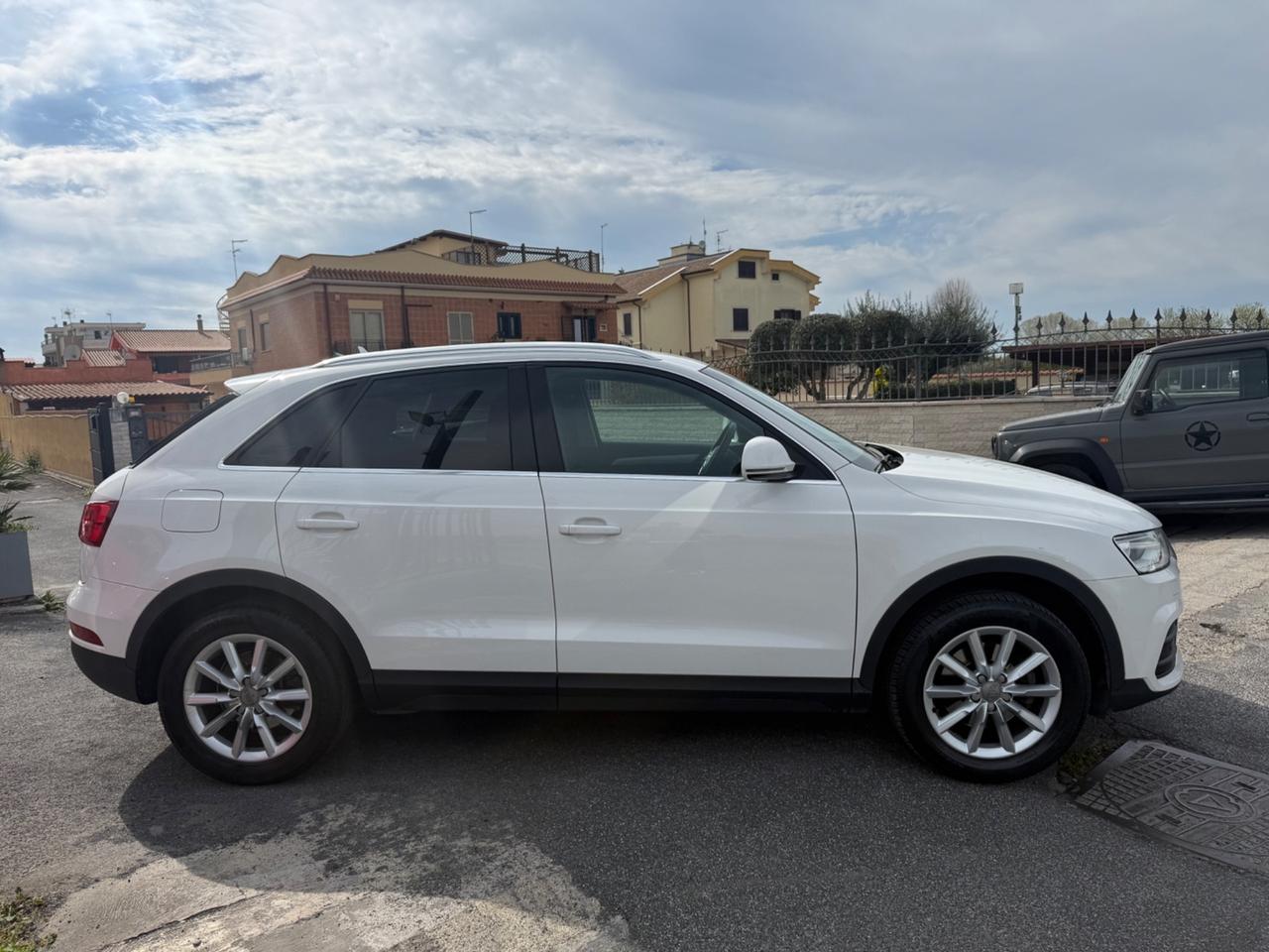 Audi Q3 2.0 TDI 150cv Business