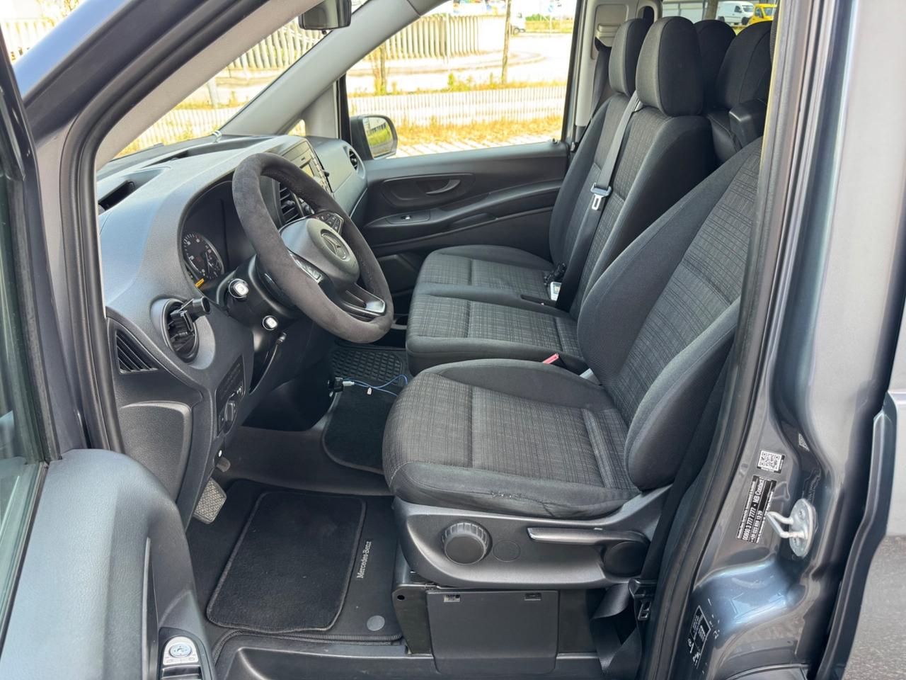 Mercedes Vito Tourer 2.2 114 CDI Long 9Posti
