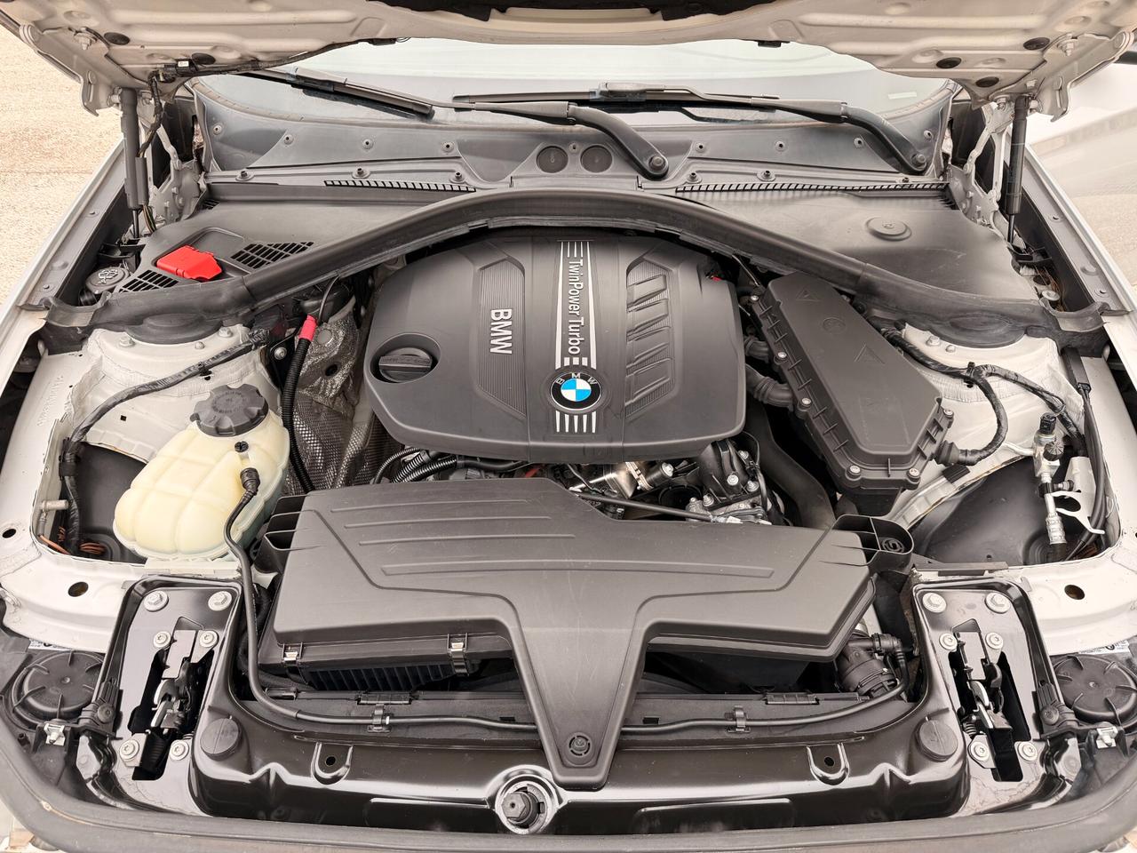 Bmw 116 116d 2.0 116CV cat 5 porte Attiva DPF