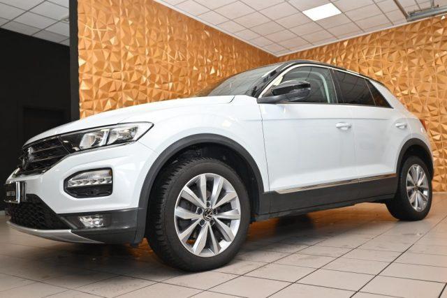 VOLKSWAGEN T-Roc 1.5 TSI ACT STYLE BMT 6M 150CV NAVI CAM TEL17"FULL