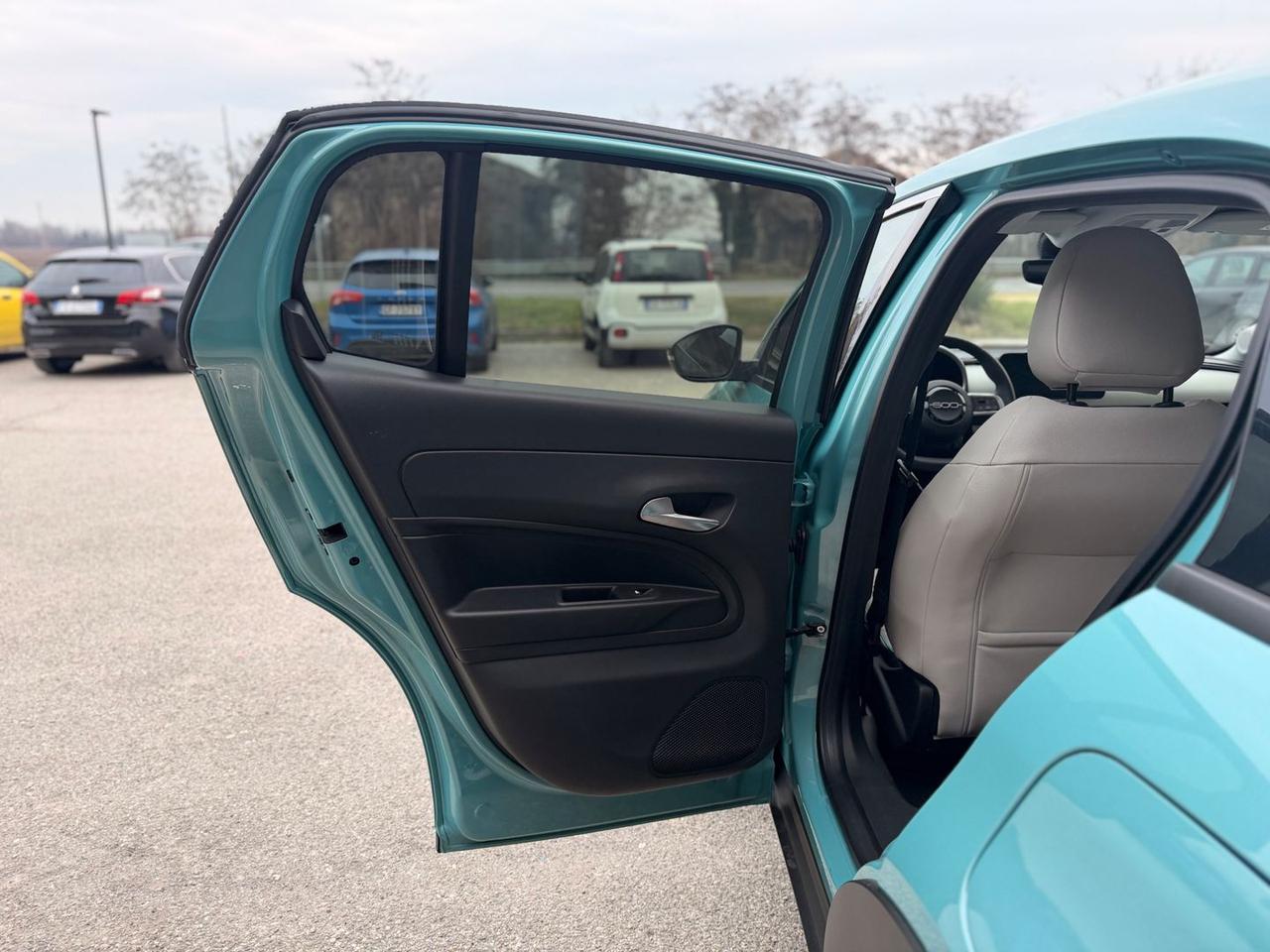 Fiat 600 La Prima 600-e #8647