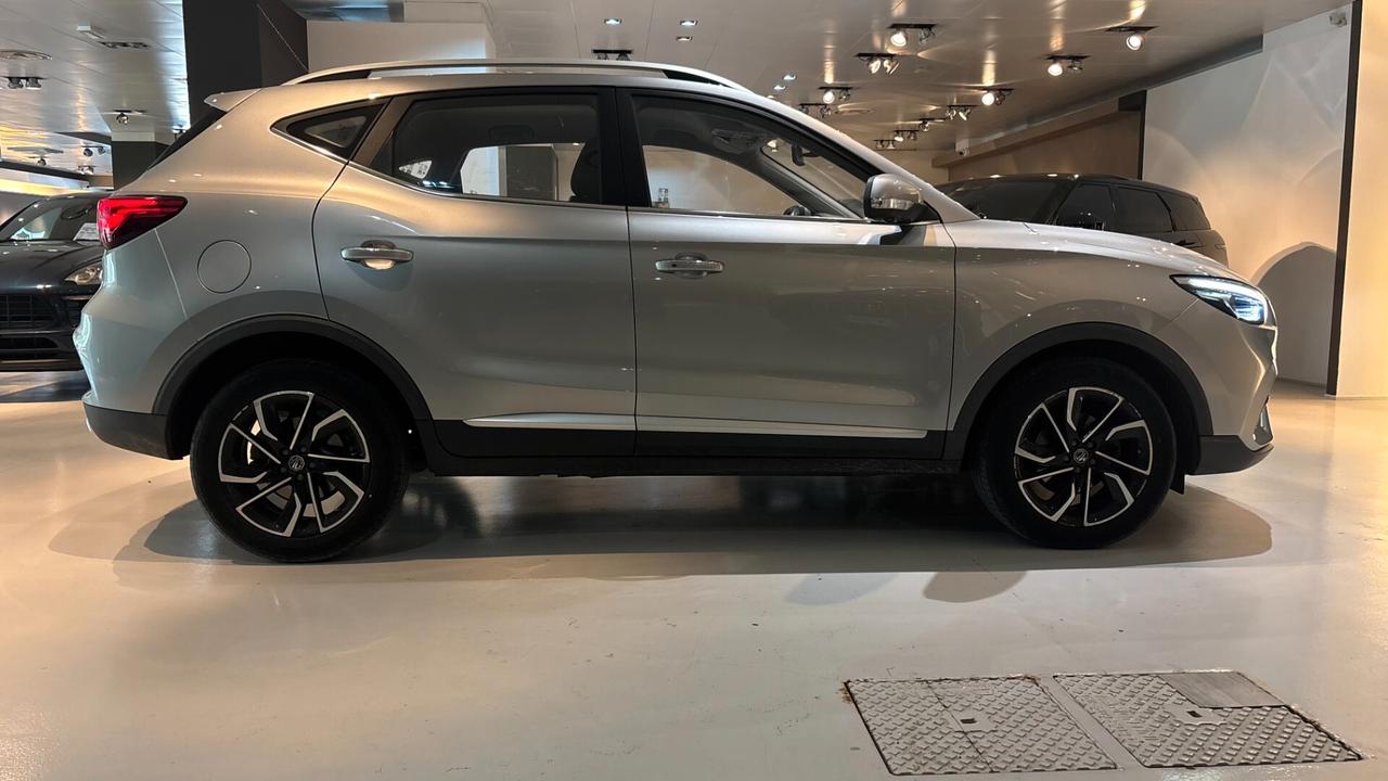 MG ZS 1.0B 111CV - 2022