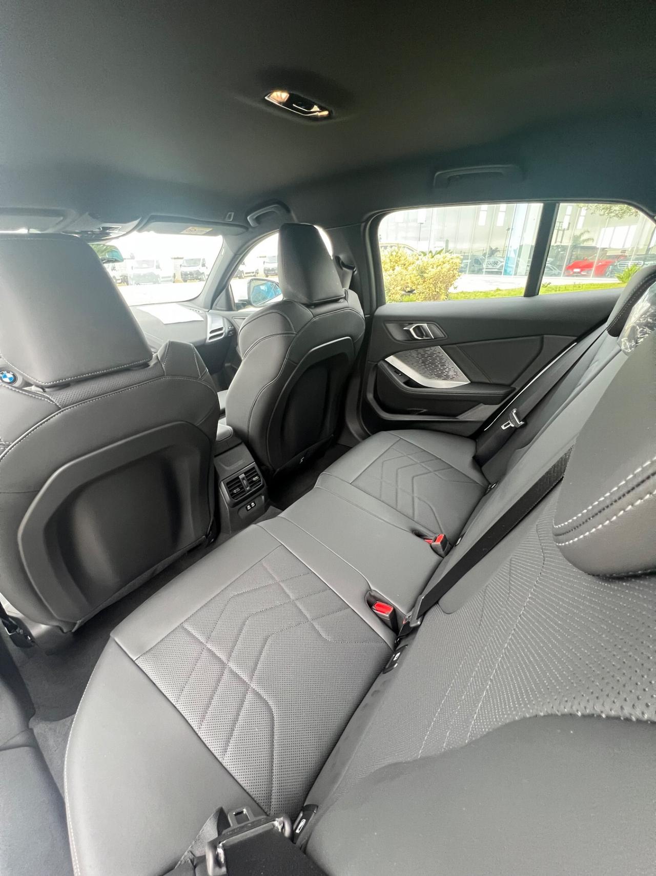 BMW 118 d MSport auto offerta T-Stock prezzo imperdibile