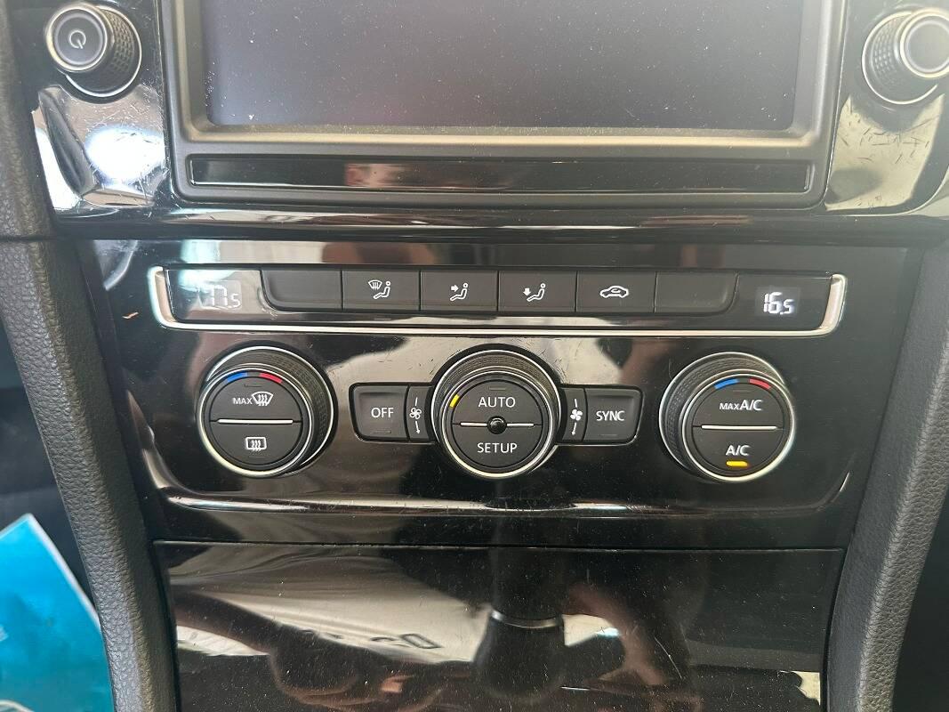 Volkswagen Golf 2.0 tdi Highline 150cv 5p