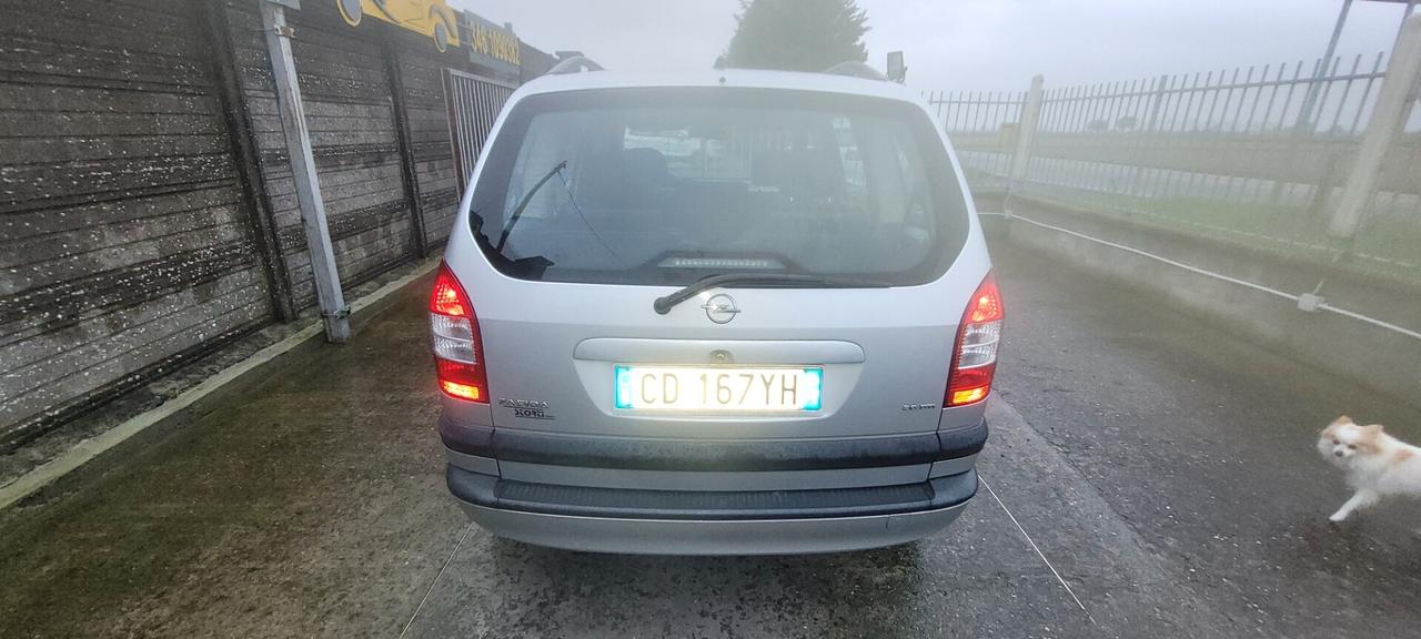 Opel Zafira 7 POSTI 2.0 16V DTI cat Comfort