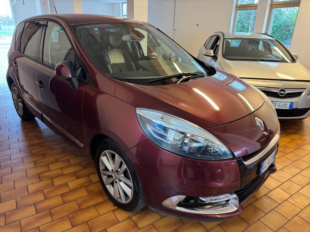 Renault Scenic DIESEL OK NEO CAMBIO AUTOMATICO