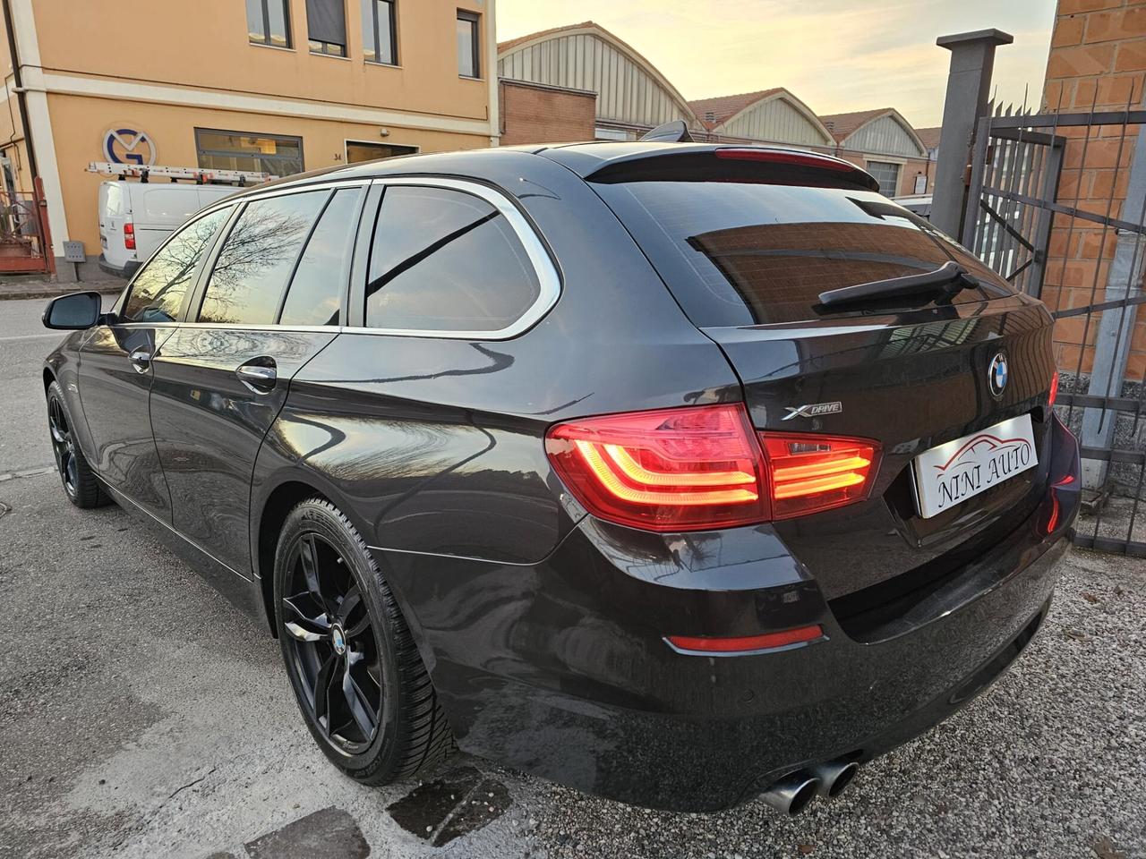 Bmw 520d 190cv xDrive Touring Business*Navi*Bi-Xeno*Euro6