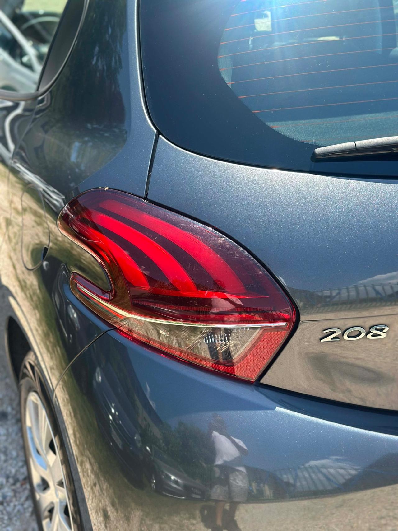 Peugeot 208 82 5P ALLURE NEOPAT KMCERT UNICOPR