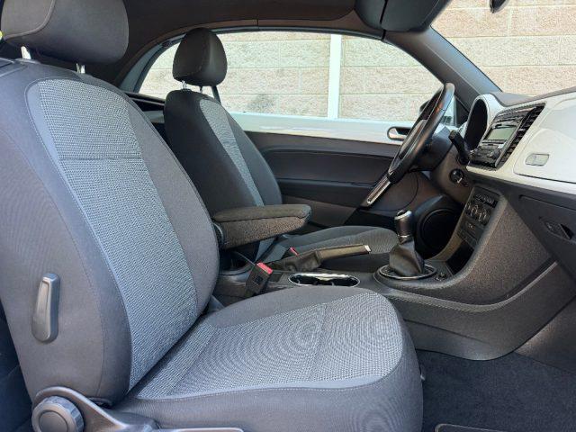 VOLKSWAGEN Maggiolino CABIO 2.0 TDI 110CV