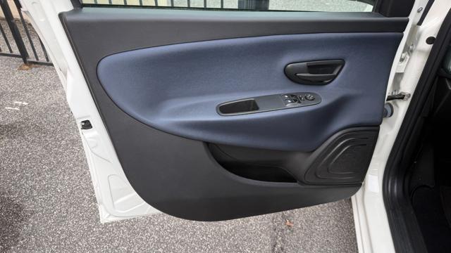 LANCIA Ypsilon 1.0 FIREFLY S&S HYBRID GOLD*R.CAM*CARPLAY*LED*TEL