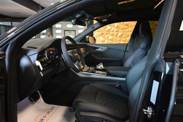 AUDI RS Q8 PERFORMANCE 640CV MOD.2026 CARBOCERAMICI SCONTO22%