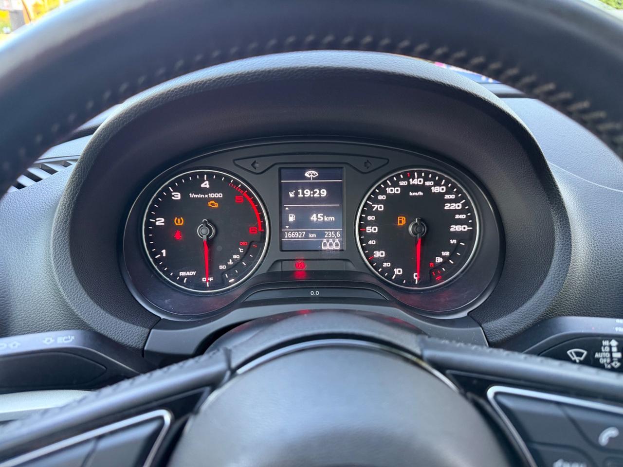 Audi A3 diesel 1.6 NEOPATENTATI 2017