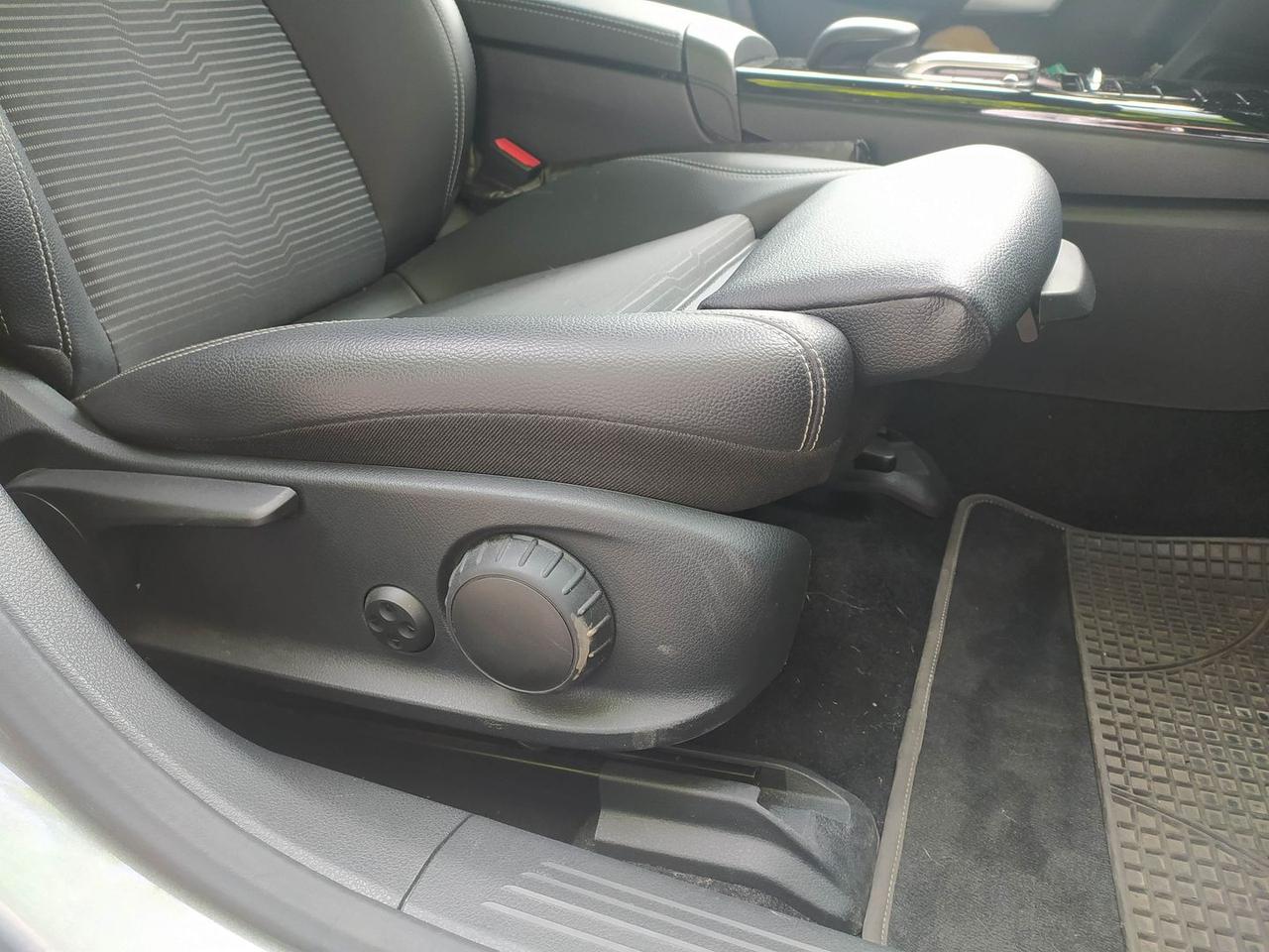 Mercedes-Benz A 180 Business