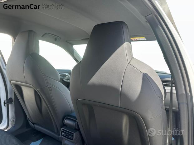 Audi A3 sedan 35 2.0 tdi s line edition