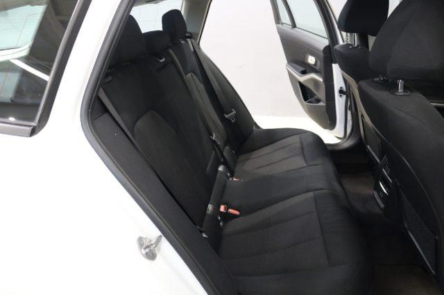 BMW 316 d 48V Touring Business Advantage