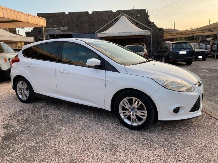 Ford Focus 1.6 TDCi 95 CV Titanium