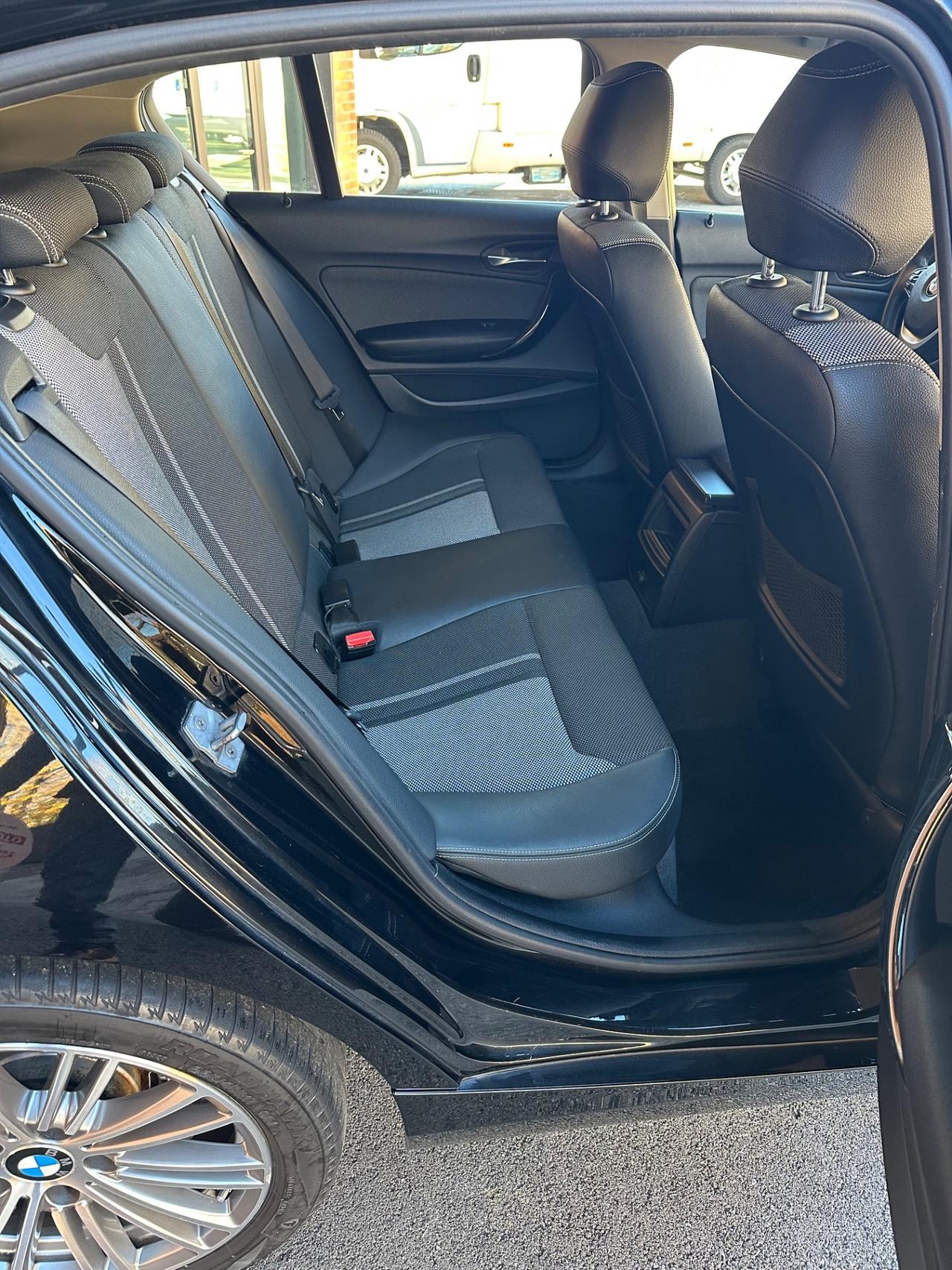 Bmw 116 116d 5p. Sport