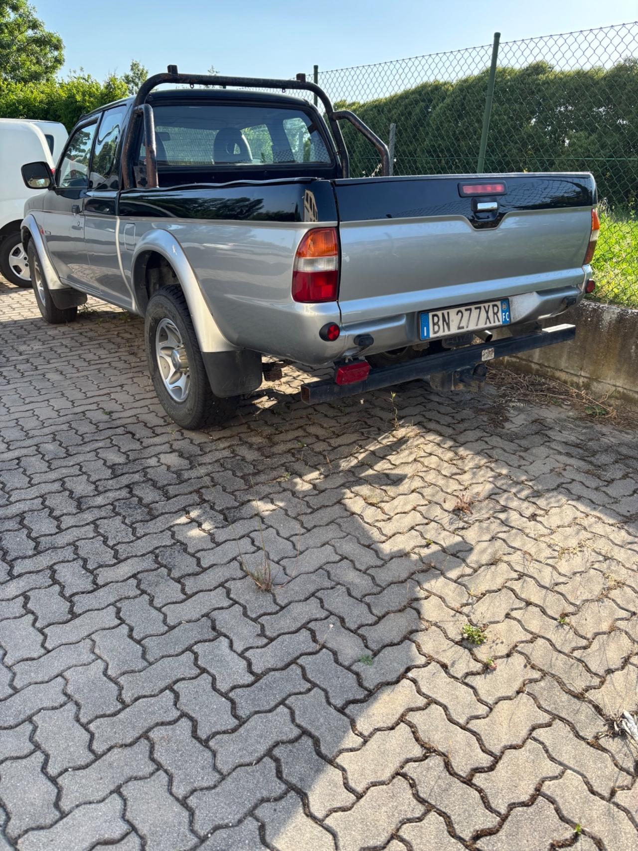 Mitsubishi L200 2.5 DI-D/136CV Single Cab Inform