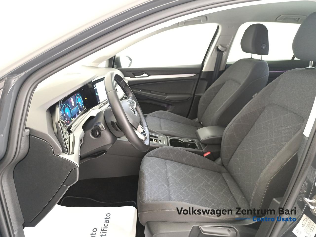 Volkswagen Golf 2.0 tdi life 115cv dsg