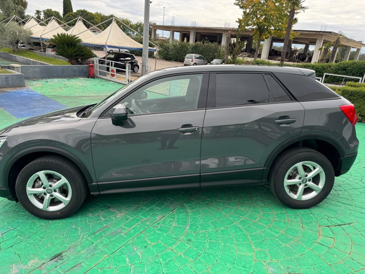 Audi Q2 1.6 TDI S tronic Business